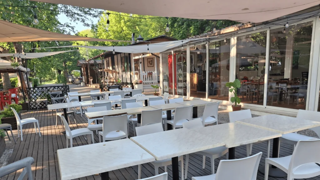 Camping Parco del Lago